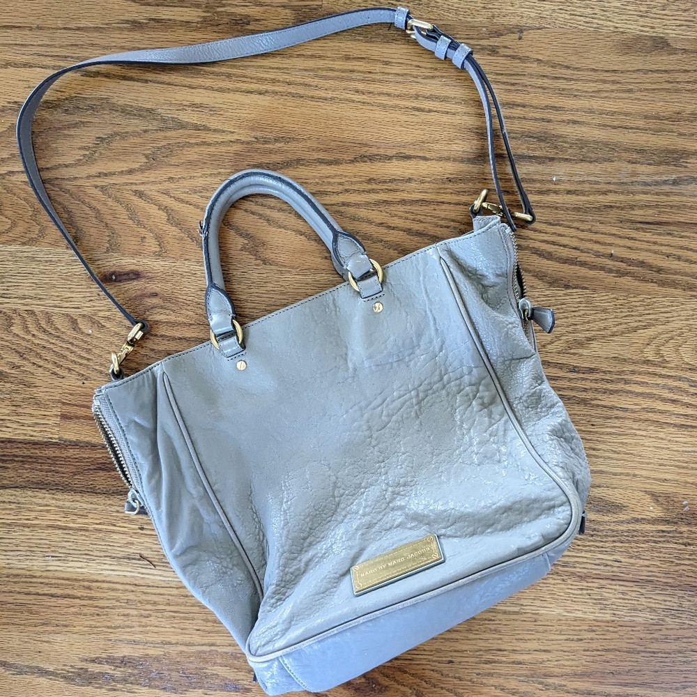 Marc by Marc Jacobs Gray Lambskin Leather Crossbody Purse